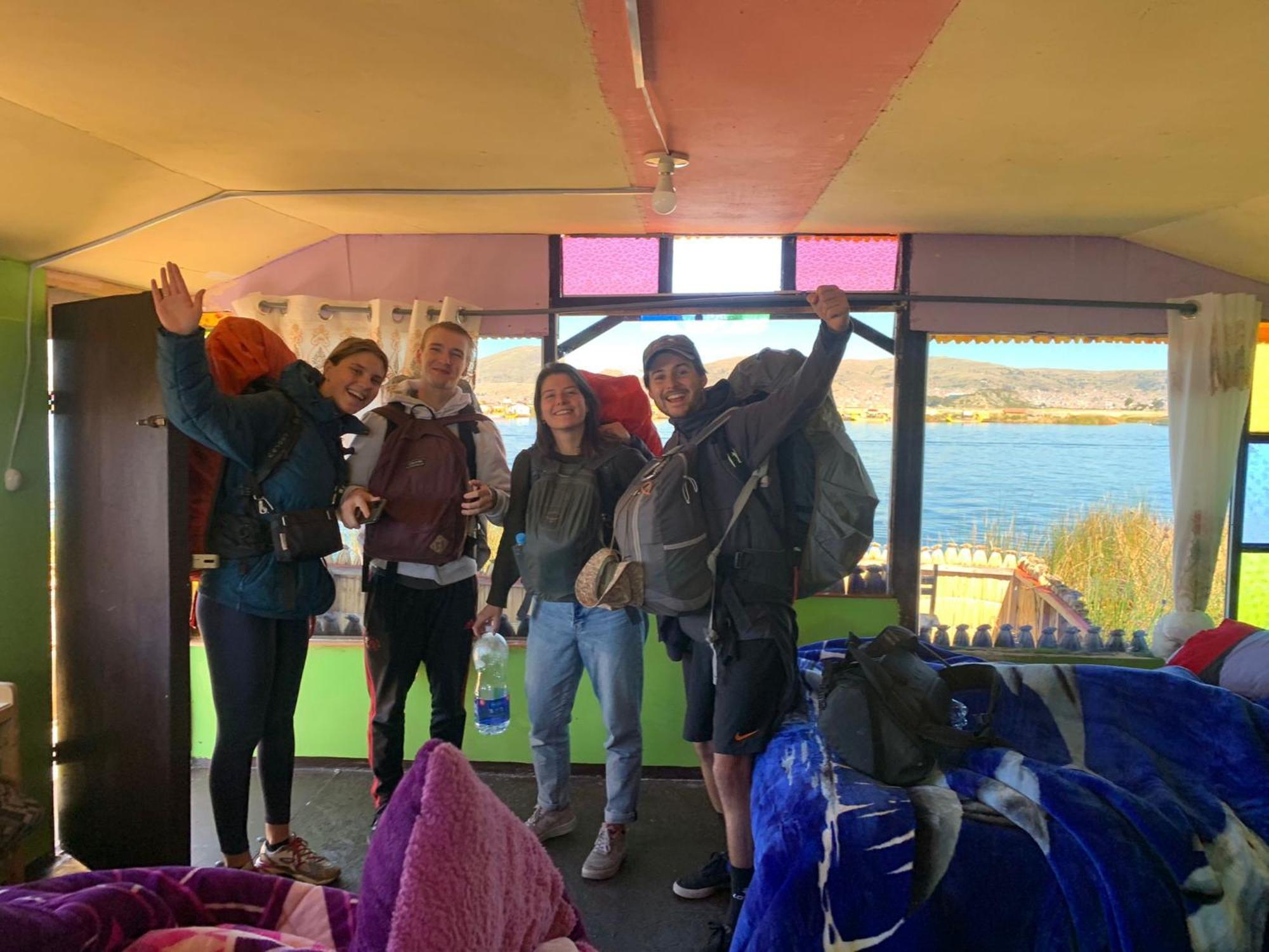 Urosfood & Titiqaqa Lodge Εξωτερικό φωτογραφία