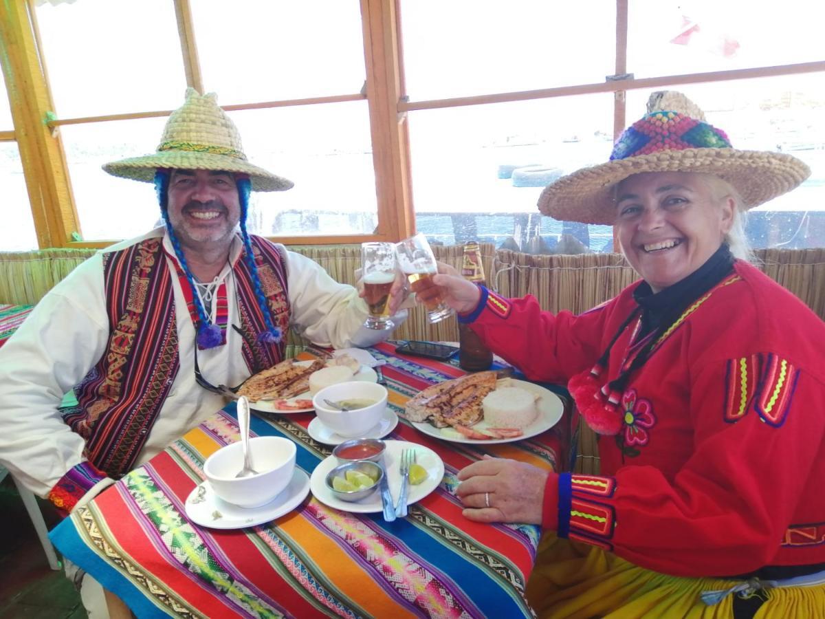 Urosfood & Titiqaqa Lodge Εξωτερικό φωτογραφία